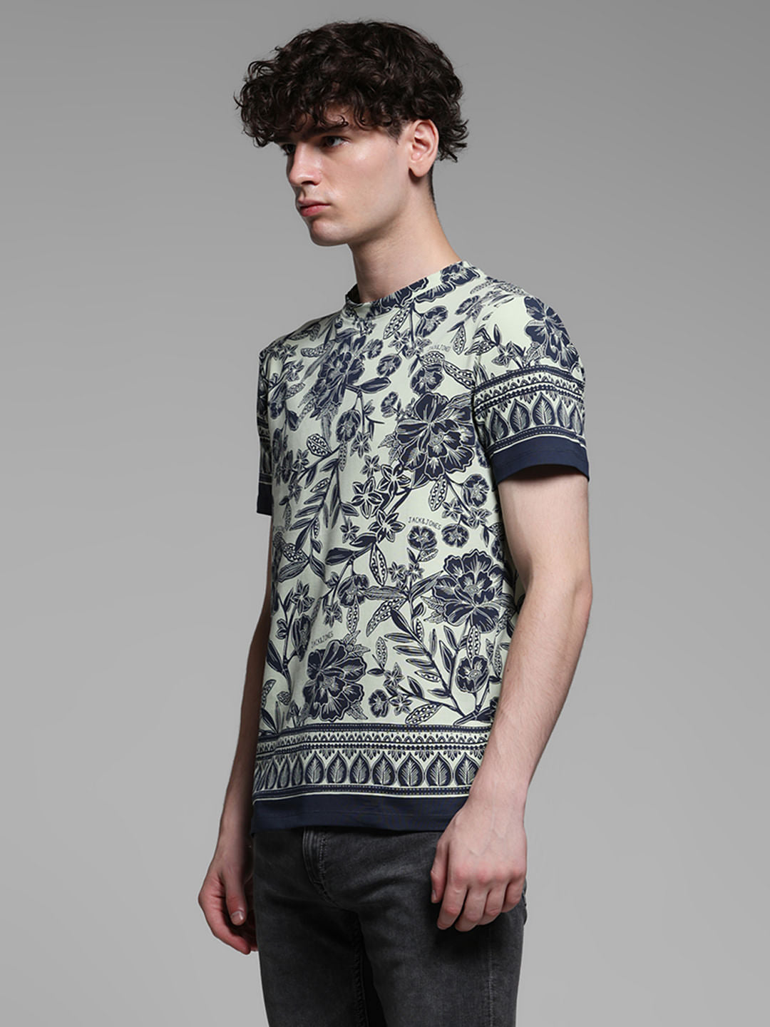 GREEN FLORAL CREW NECK T-SHIRT