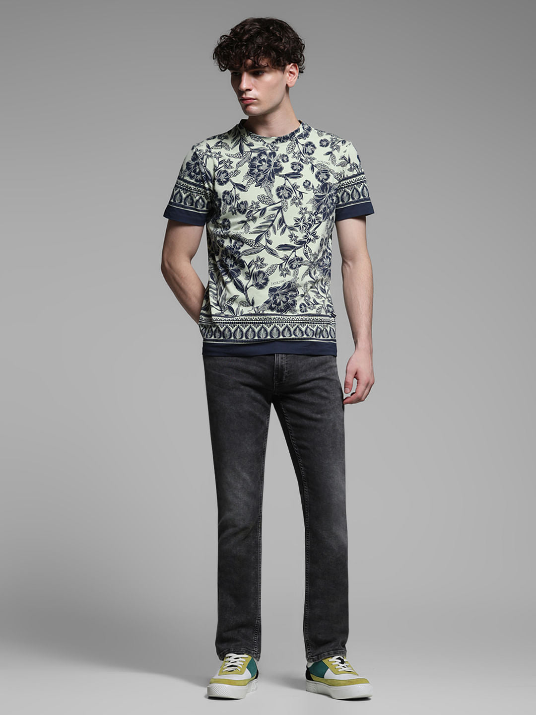 GREEN FLORAL CREW NECK T-SHIRT