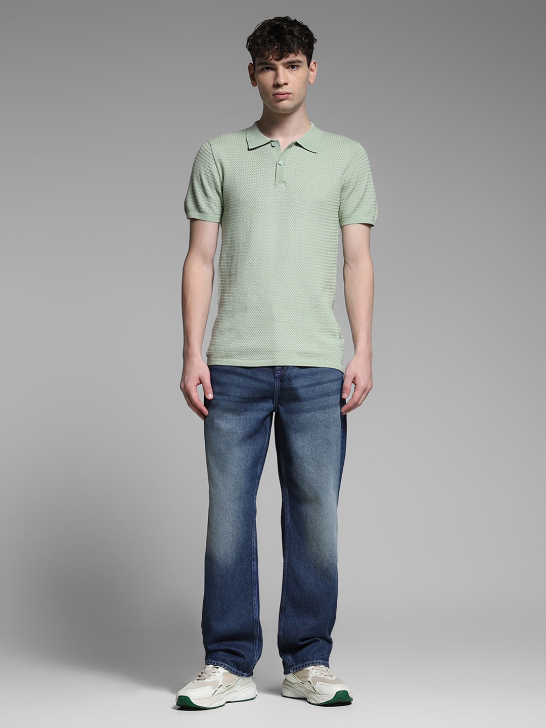 Men Solid Green Cotton Textured Knit Slim Fit Polo T-Shirt