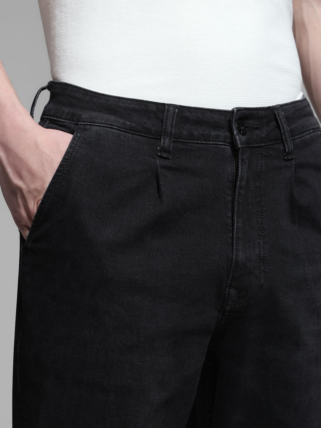 Black Low Rise Regular Fit Jeans