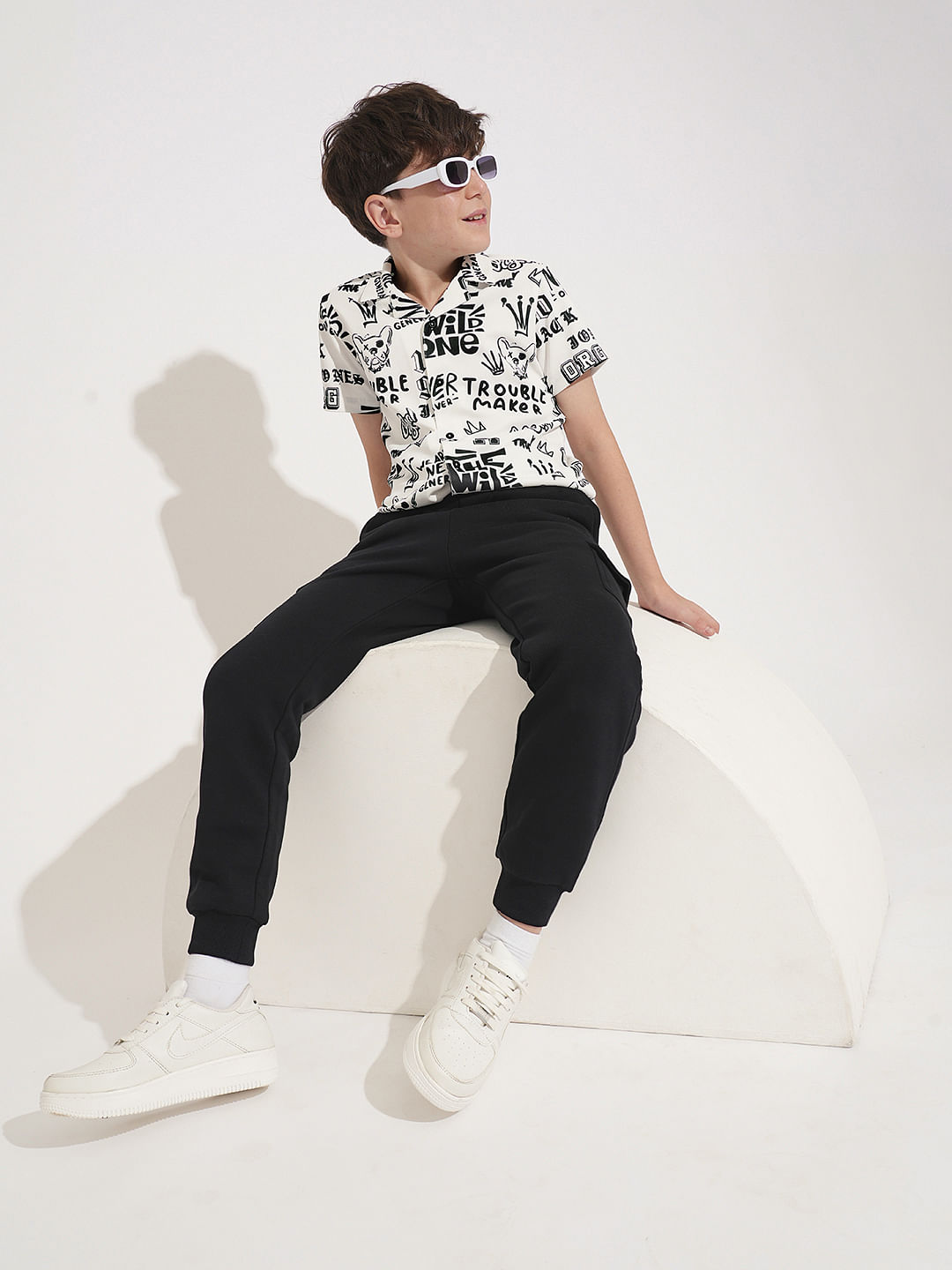 Boys White Printed Short Sleeves Shirt