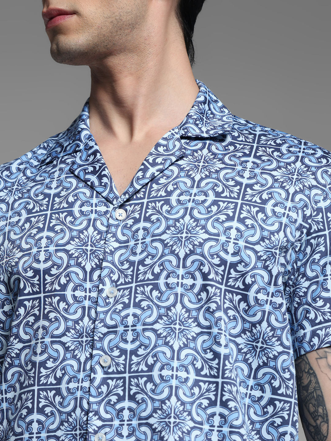 BLUE PRINTED SHIRT