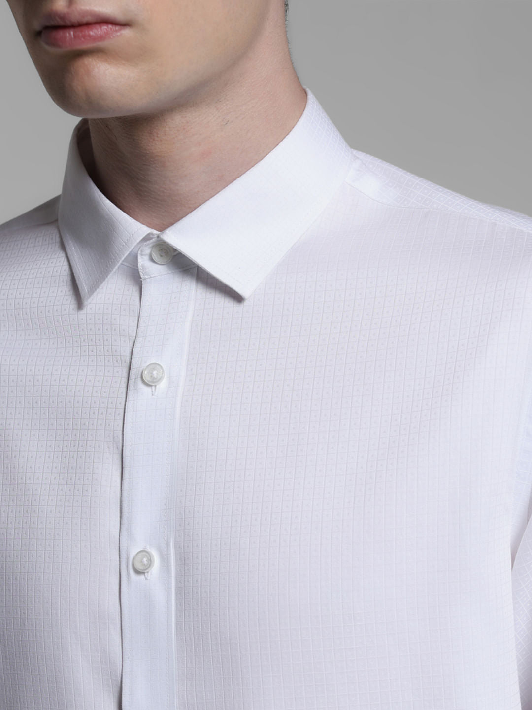 WHITE DOBBY FORMAL SHIRT