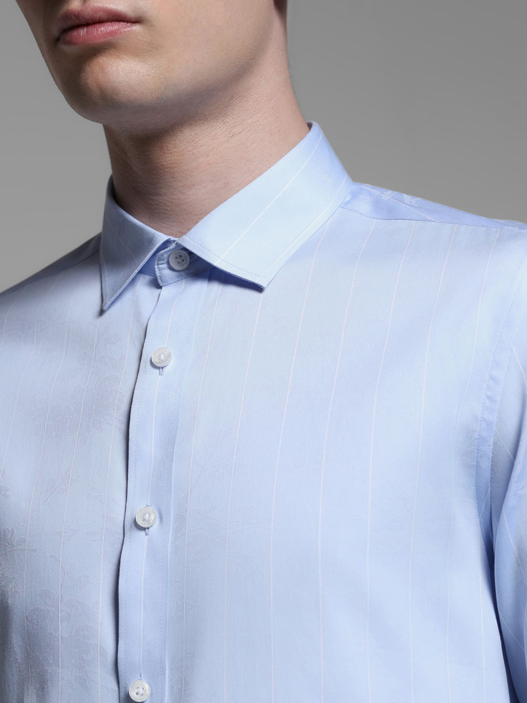 WHITE STRIPED FULL SLEEVES SHIRT