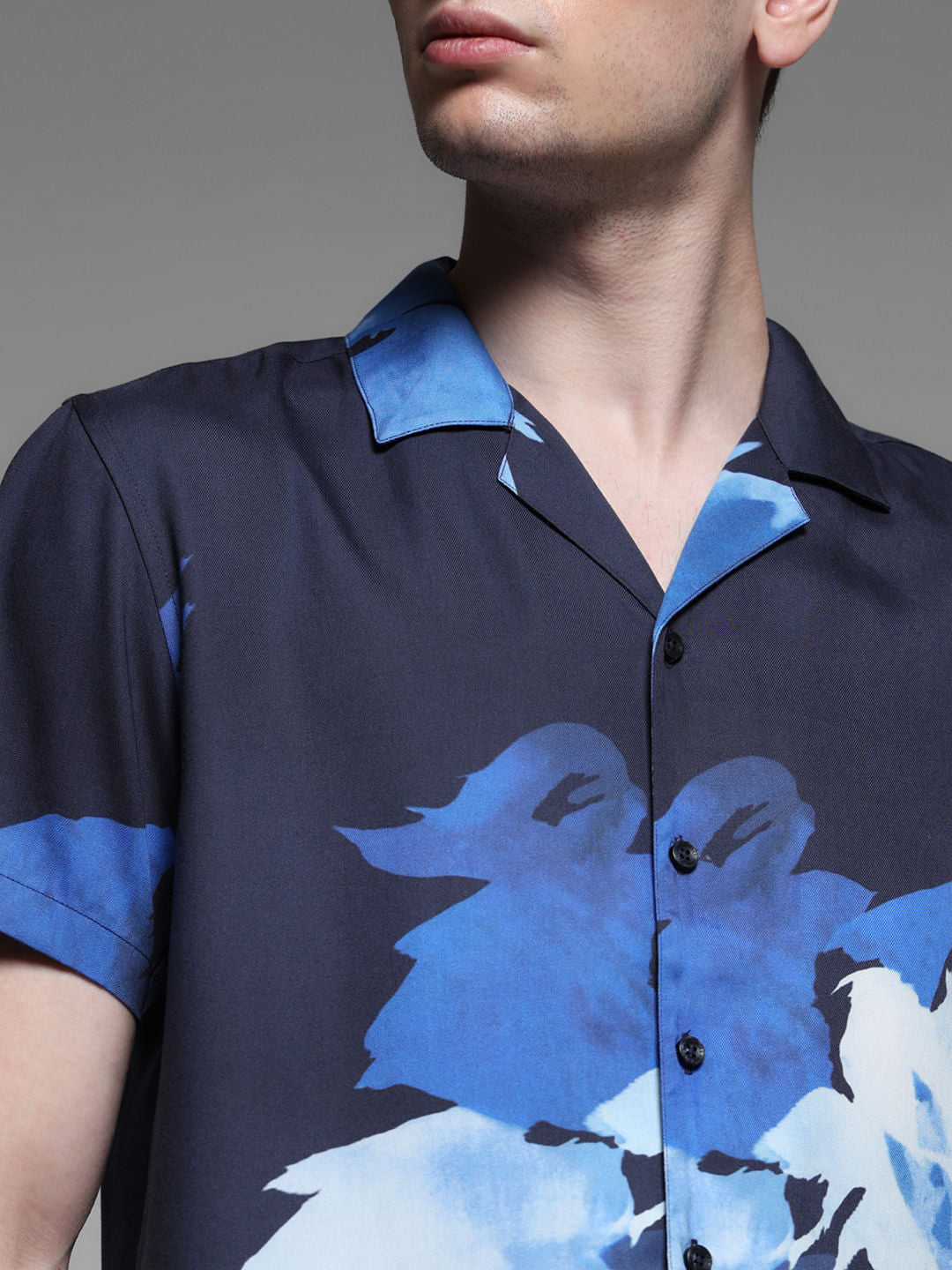 BLUE FLORAL TENCEL SHIRT