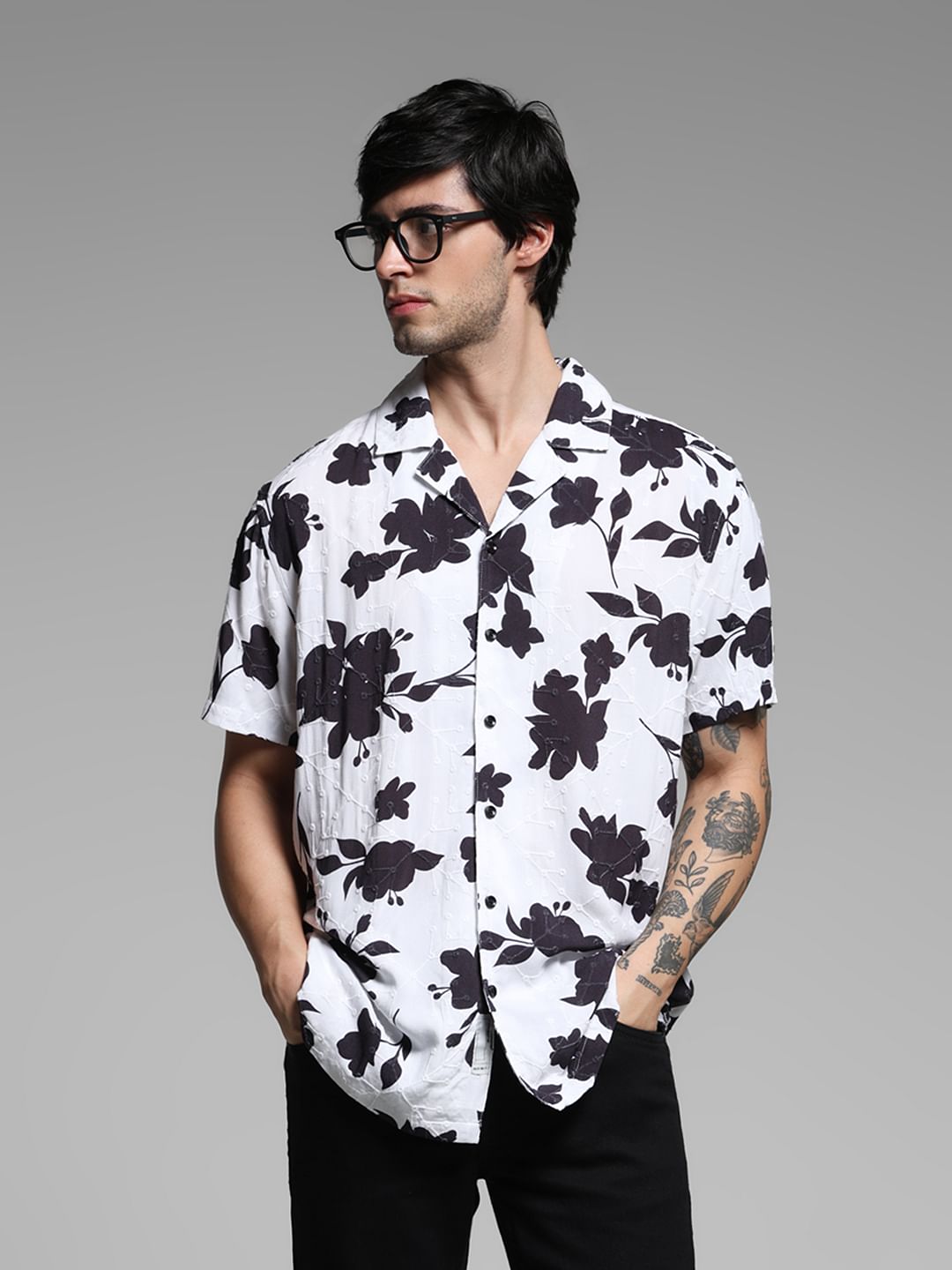 White Floral Print Short Sleeves Shirt
