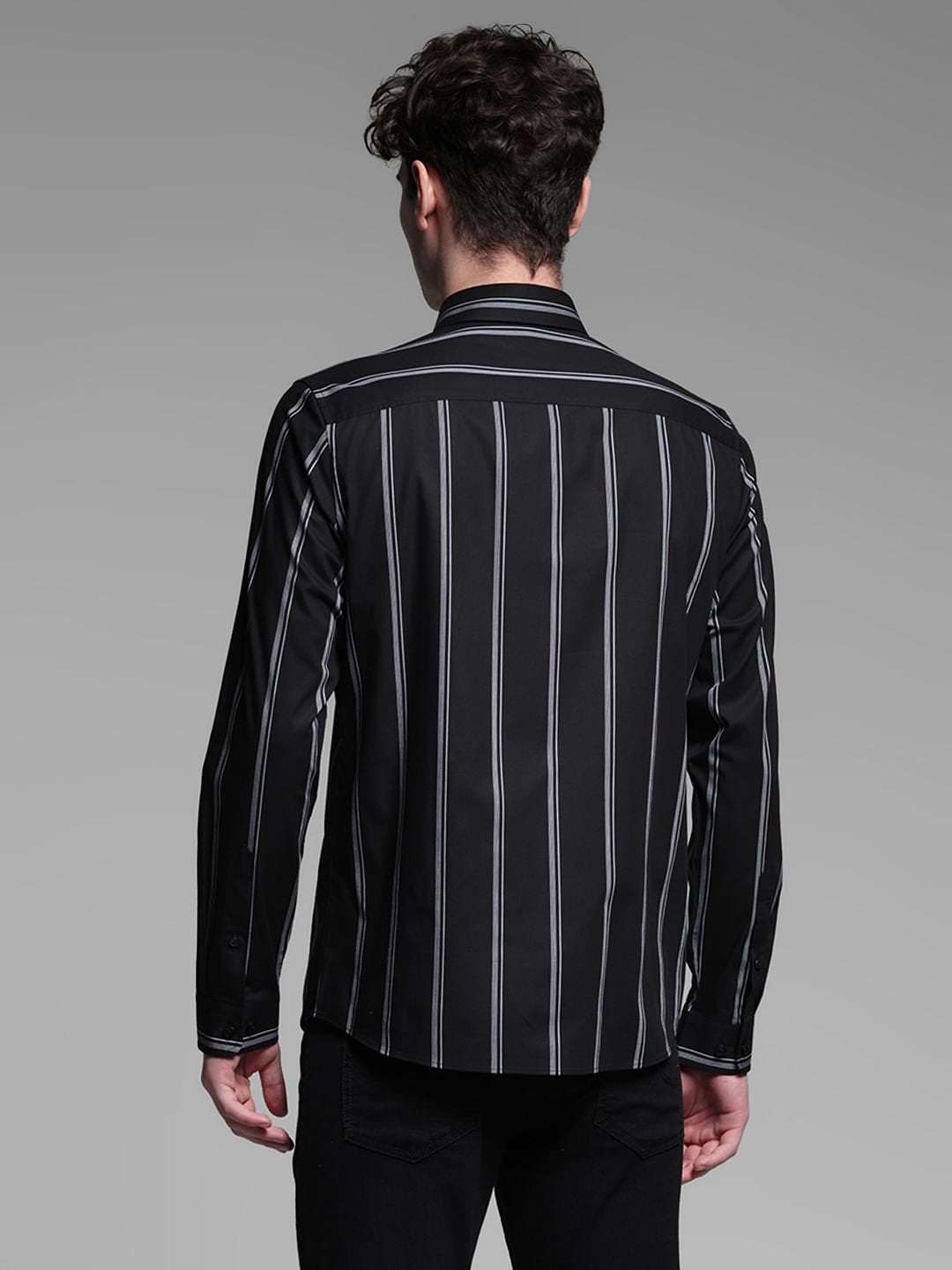 BLACK STRIPED SHIRT