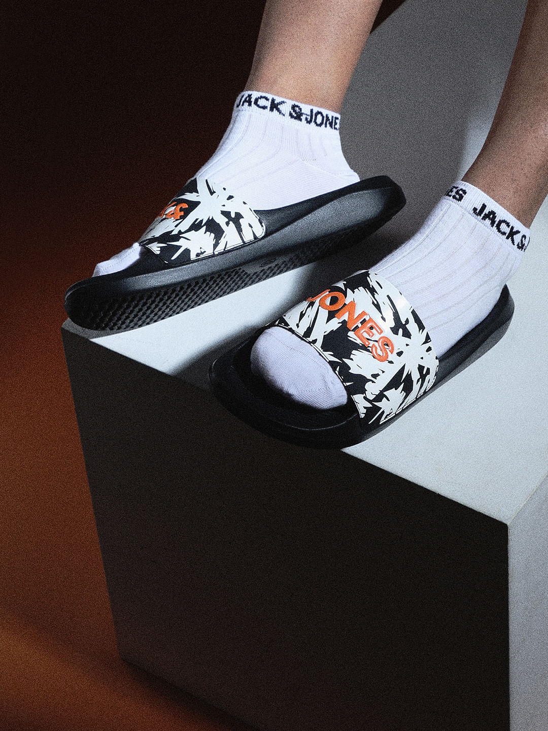 Black Abstract Logo Print Pool Sliders