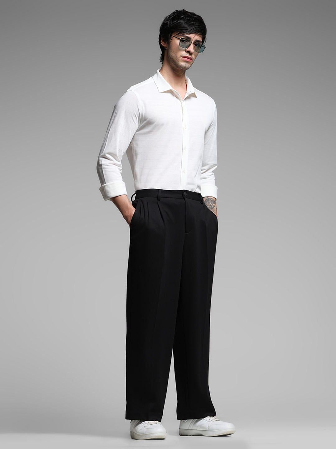 Black Mid Rise Regular Fit Pants
