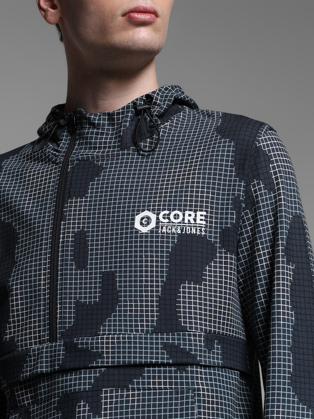 GREY HOODED SWEATSHIRT