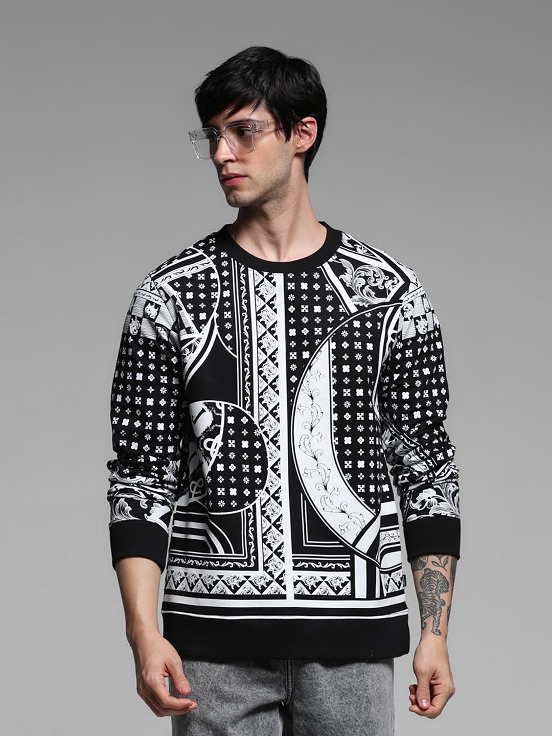 Black Printed Sweatshirt