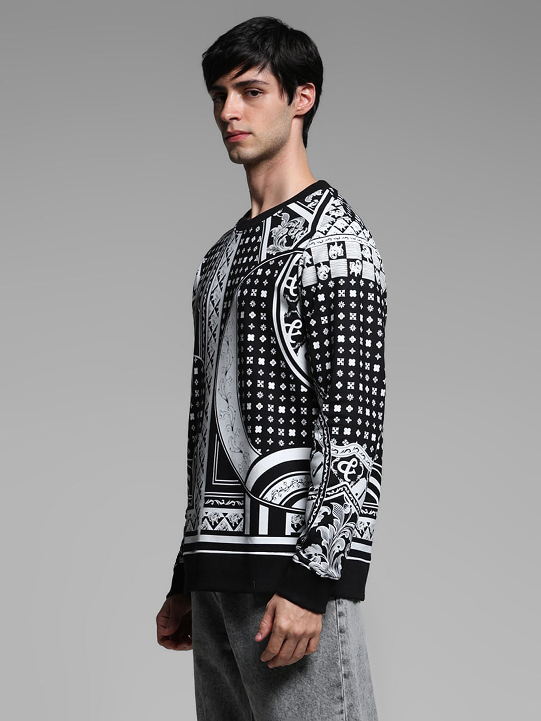 Black Printed Sweatshirt