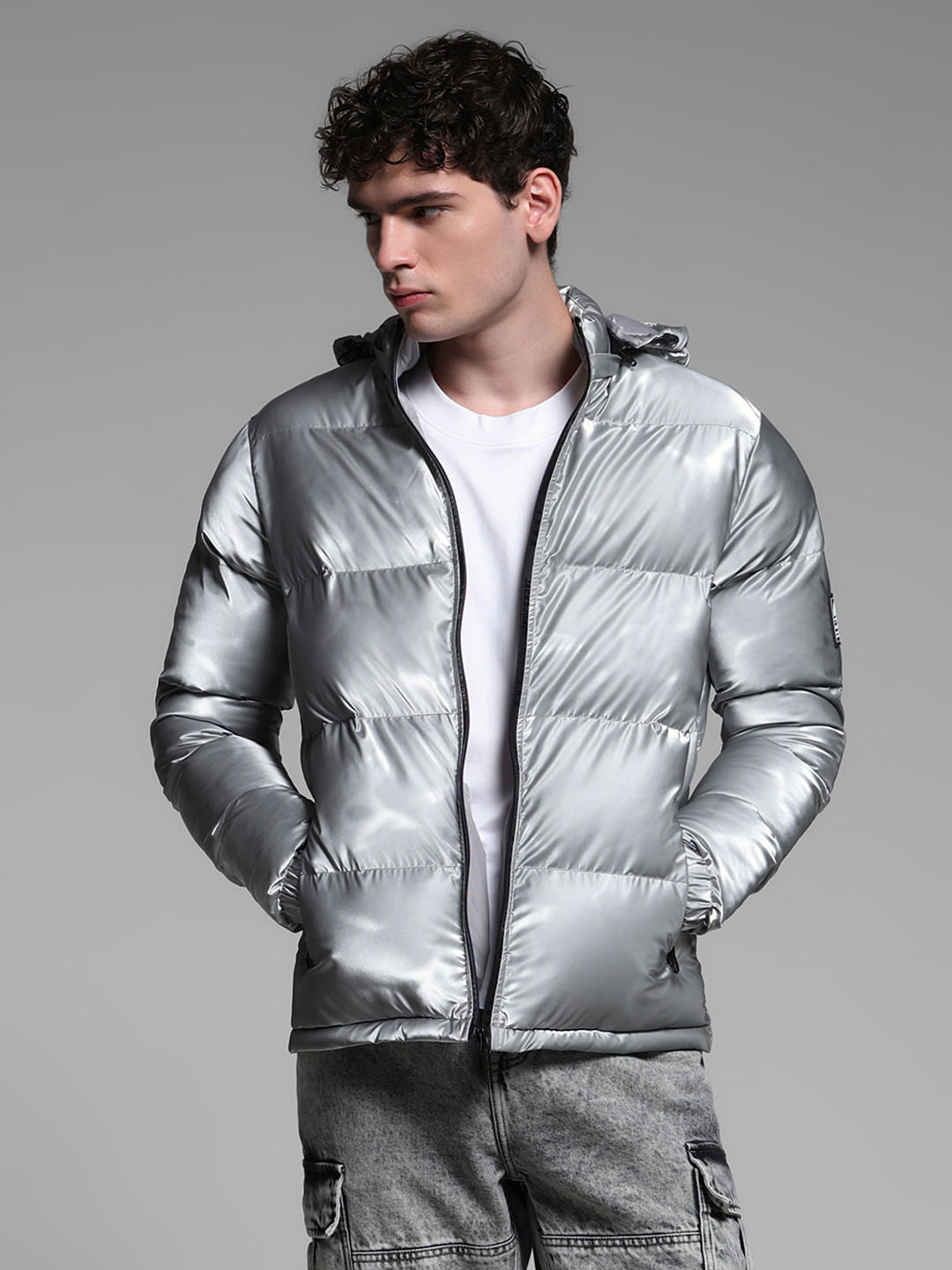GREY FOIL PRINT PUFFER JACKET
