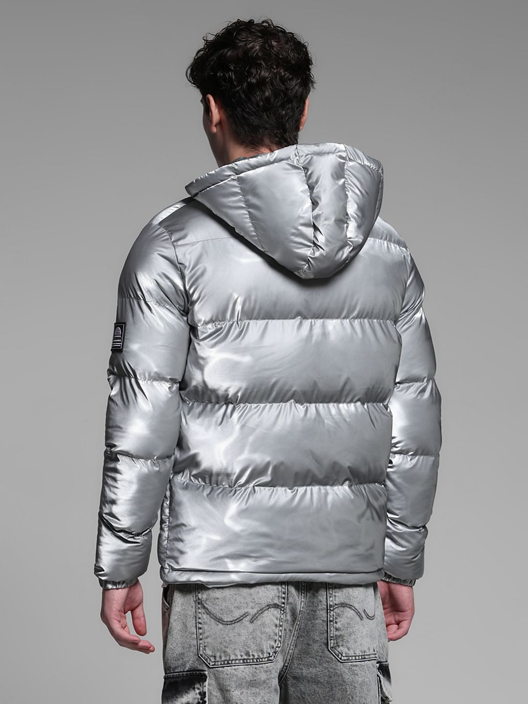 GREY FOIL PRINT PUFFER JACKET