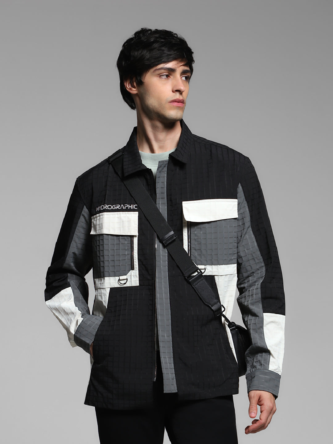 Men's Polyester Colourblocked Utility Jacket With Zip Front