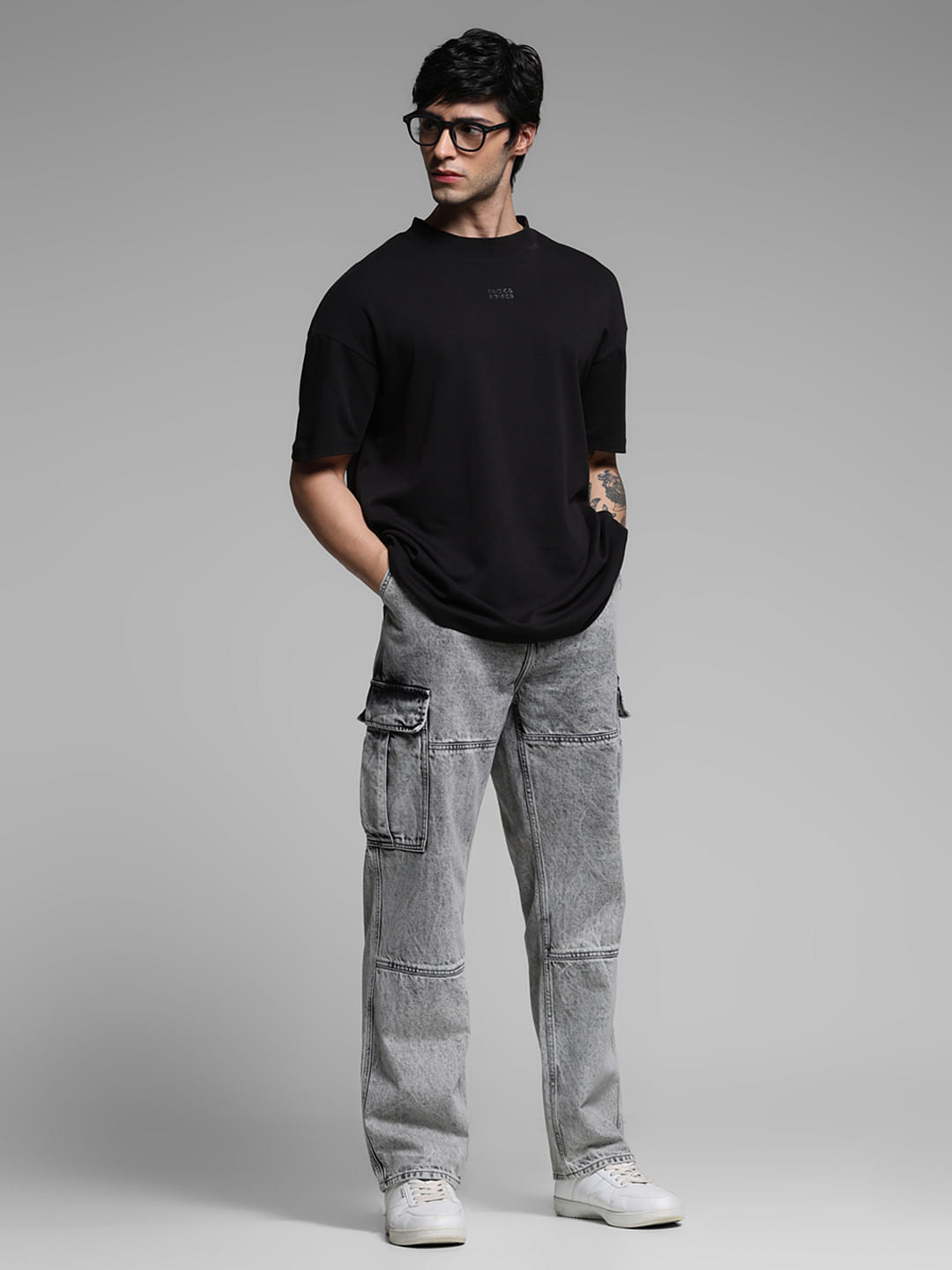 Grey Pocket Detail Dario Loose Fit Jeans