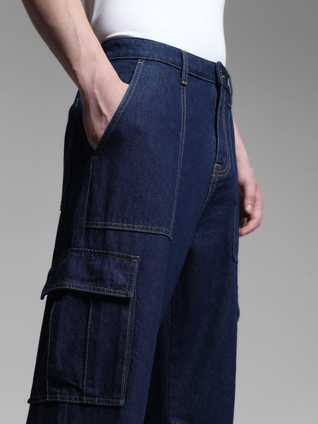 Men's Dark Blue Cargo Jeans In 100% Cotton, Loose Fit