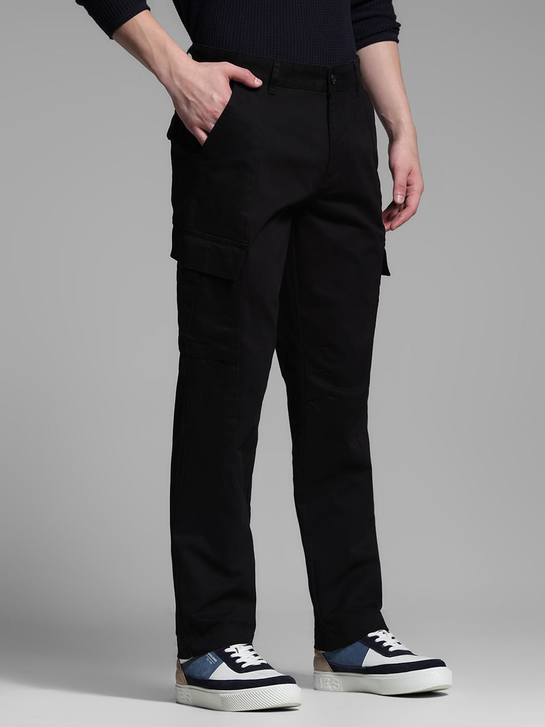 Black Mid Rise Regular Fit Cargos