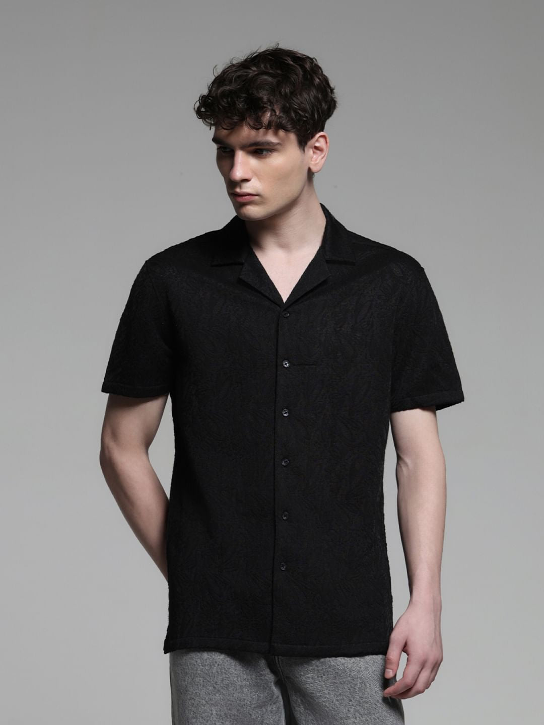 BLACK RESORT COLLAR SHIRT