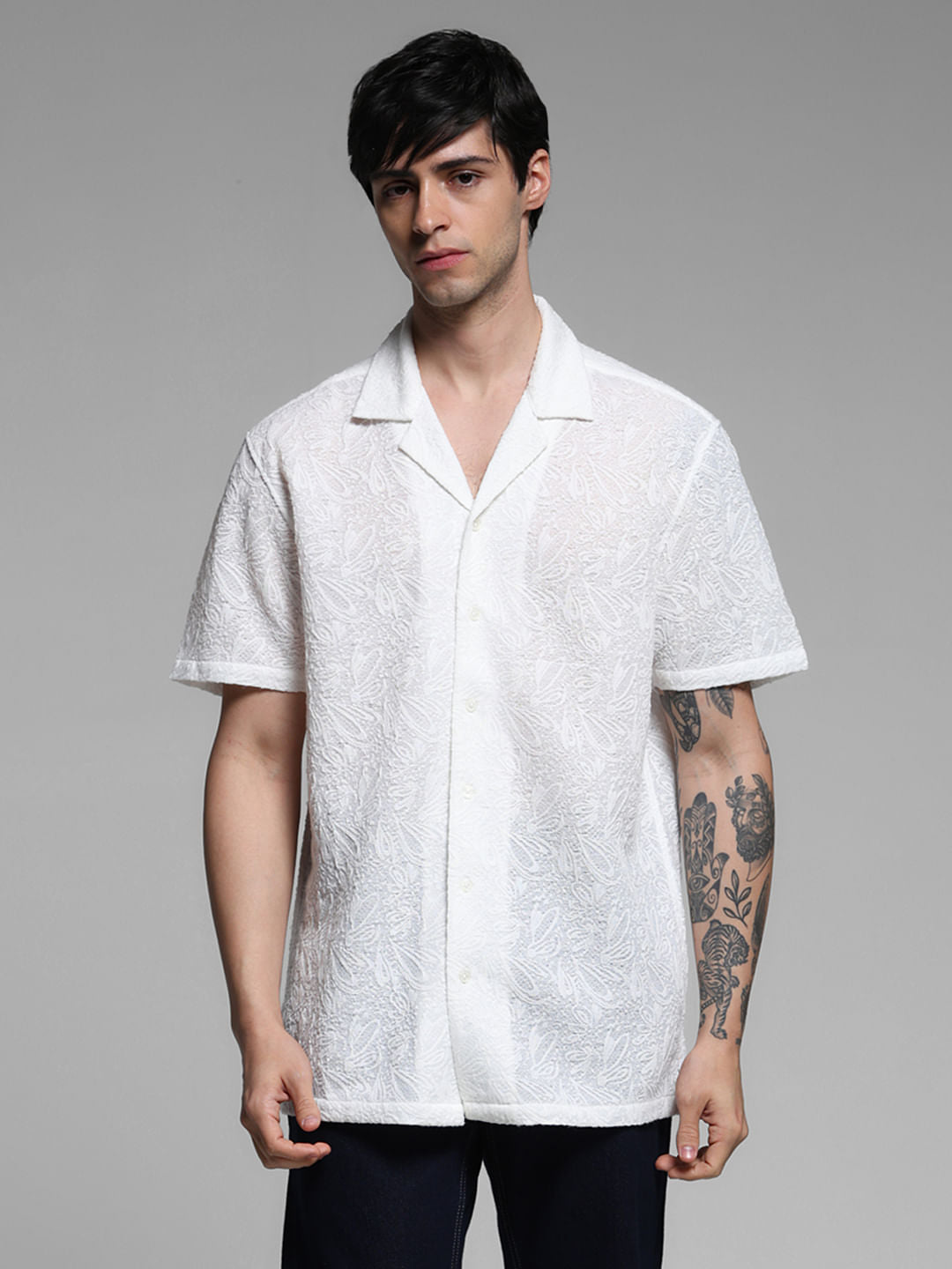 White Resort Collar Textured Shirt