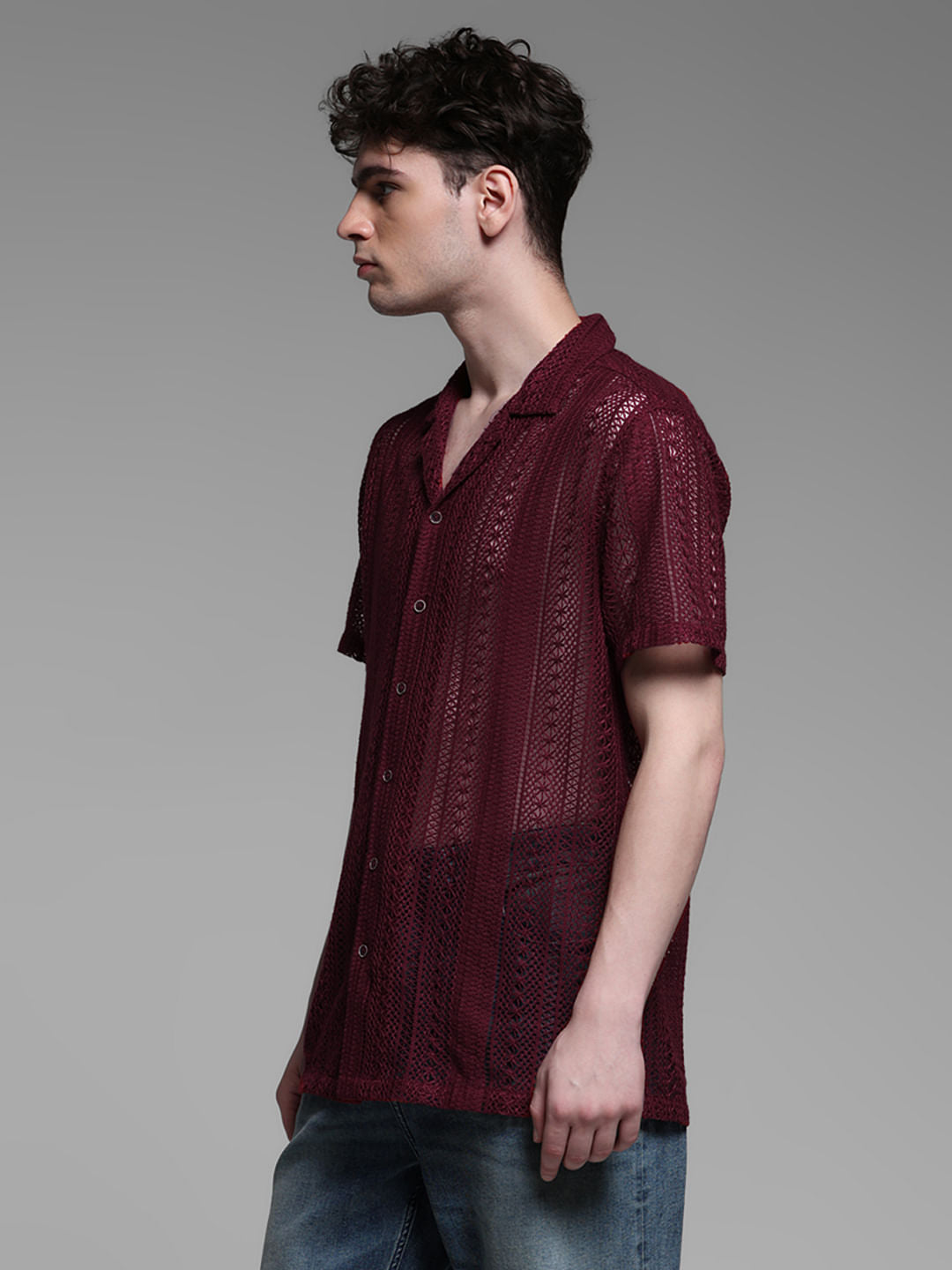 MAROON TEXTURED SHORT SLEEVES SHIRT