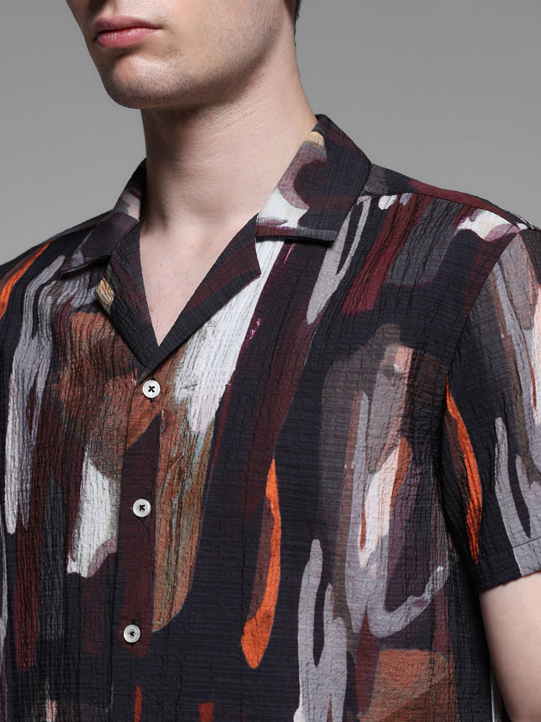 BLACK ABSTRACT PRINT SHIRT