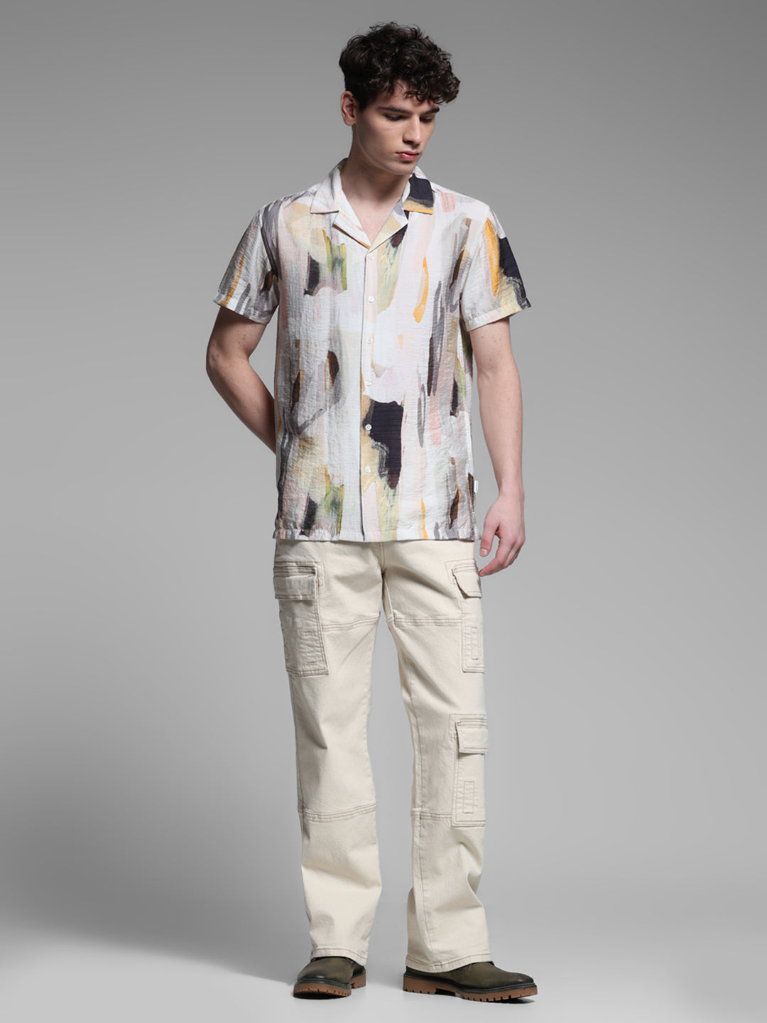 Men's Grey Abstract Printed Resort Collar Shirt Regular Fit