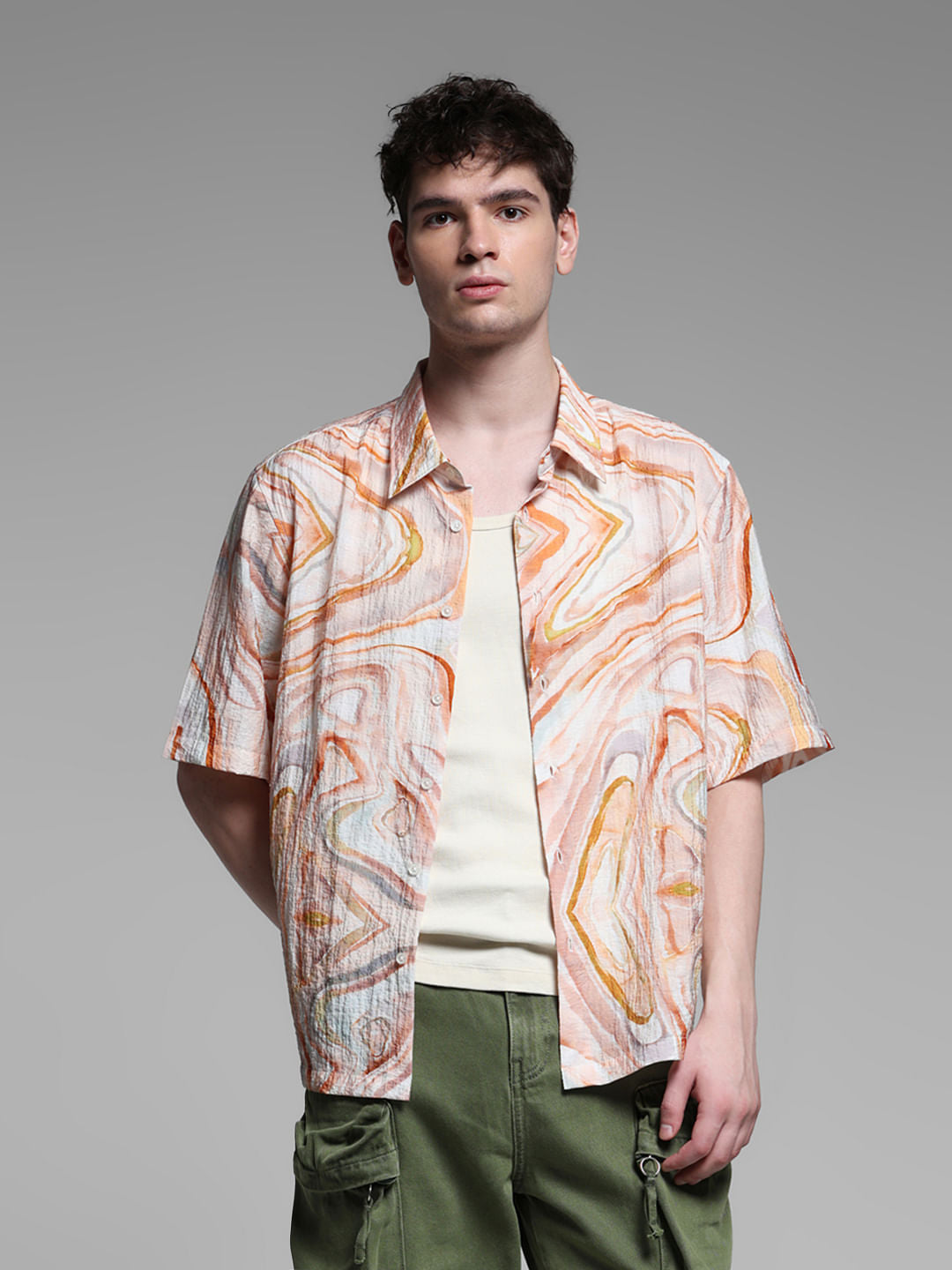 BROWN SHORT SLEEVES SHIRT