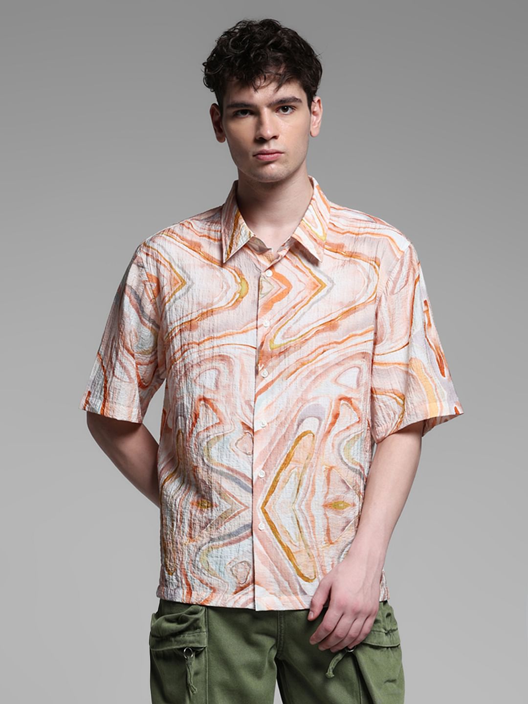 BROWN SHORT SLEEVES SHIRT