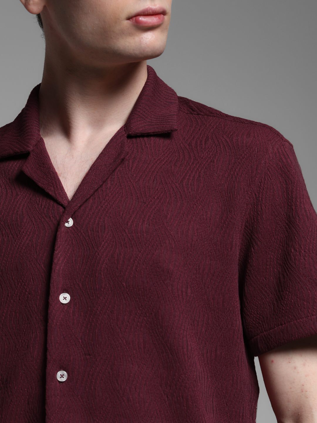 Men's Burgundy Textured Resort Collar Relaxed Fit Shirt