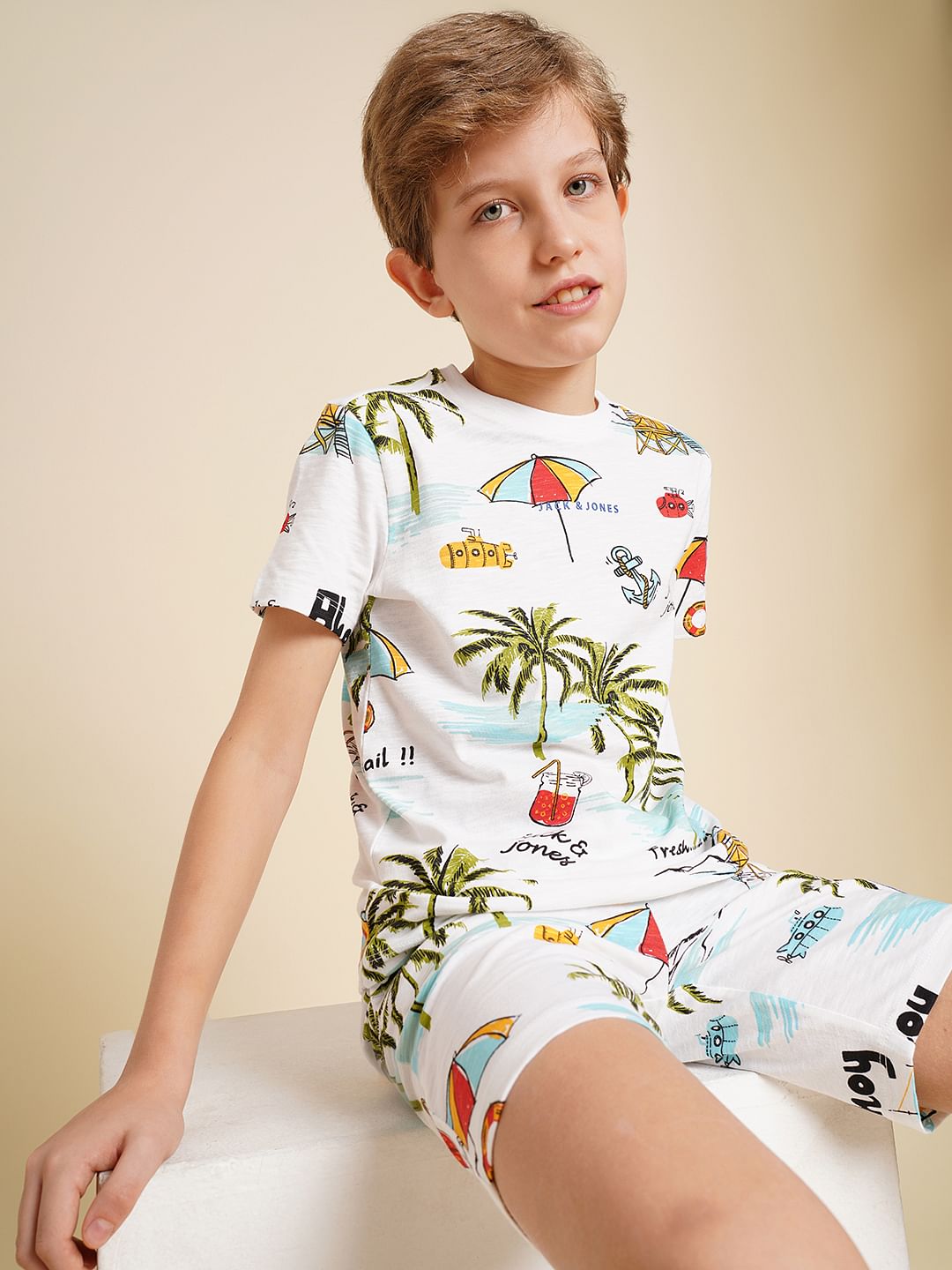 Boys White Printed Co-ord Set T-Shirt