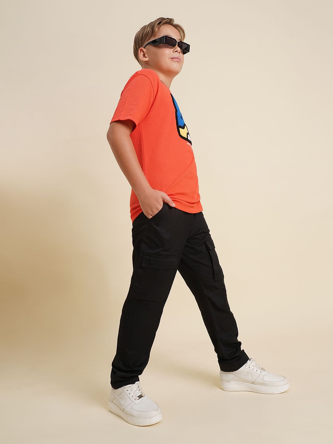 Boys Black Mid Rise Cotton Pants