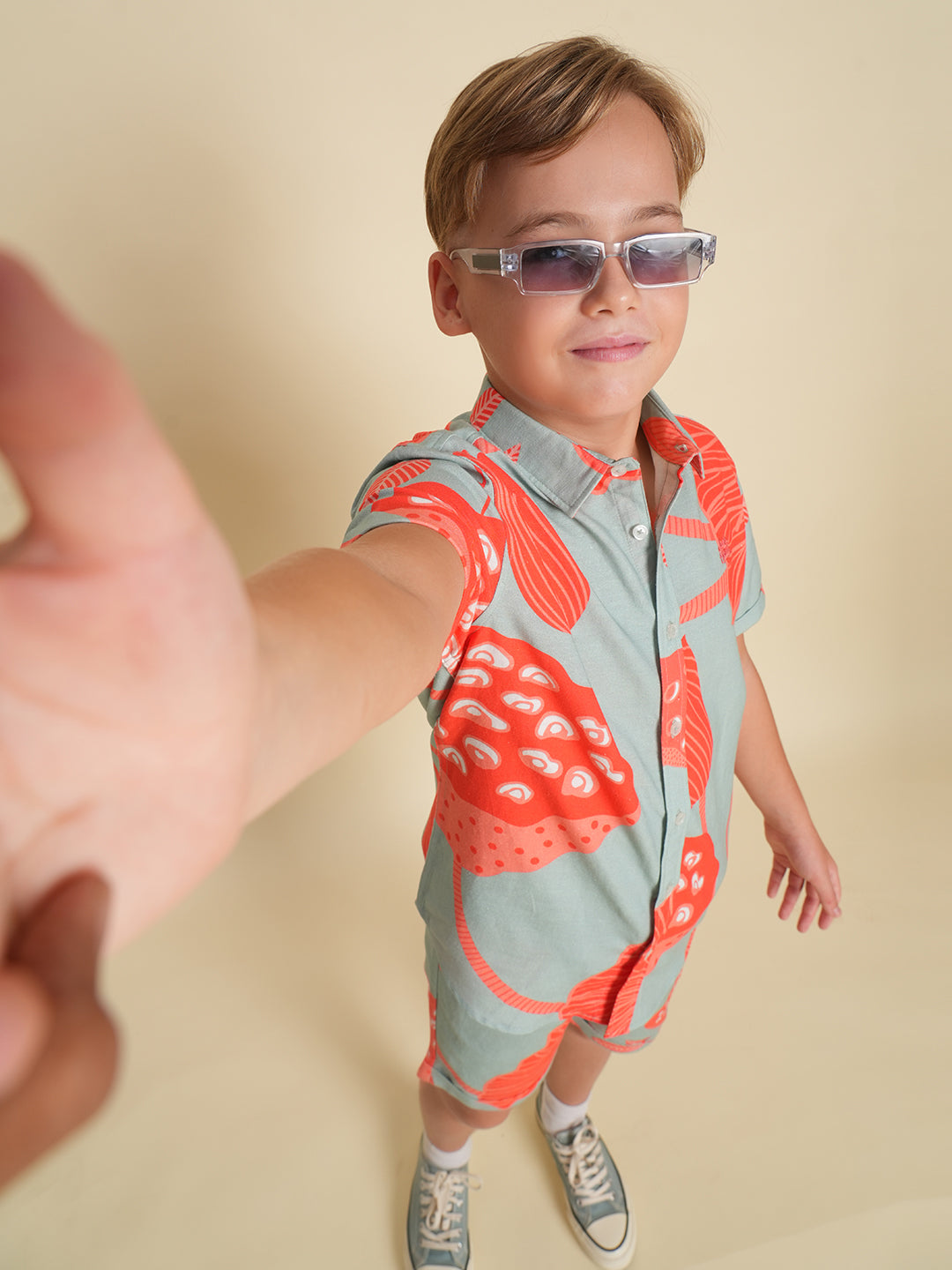 JUNIORS Blue Regular Fit Floral/Tropical Shorts