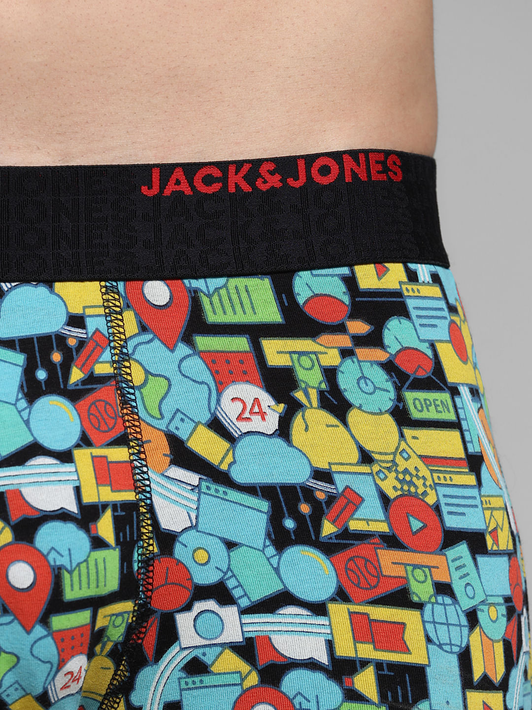 Pack of 2 Abstract Print Trunks