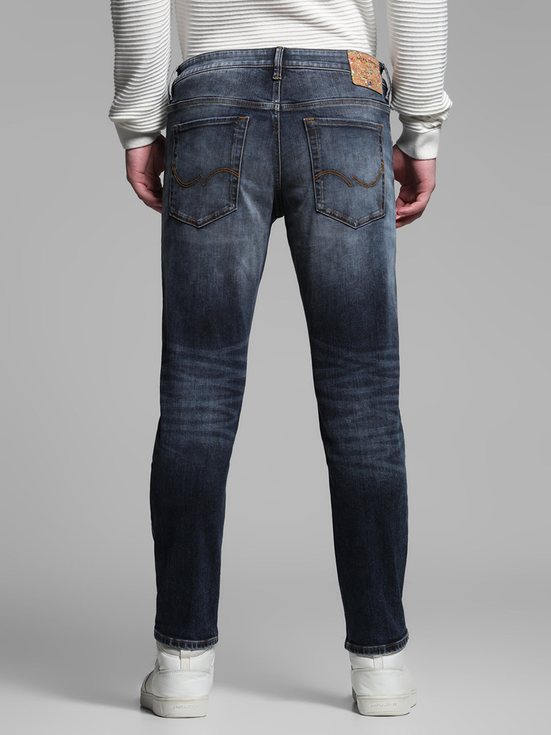 Distressed 5 Pocket Slim Fit Jeans