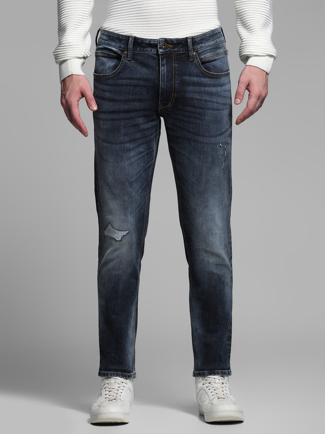Distressed 5 Pocket Slim Fit Jeans