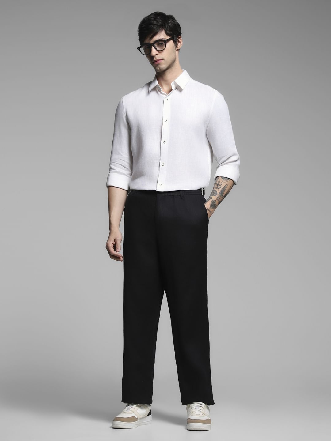 Black Mid Rise Linen Chinos
