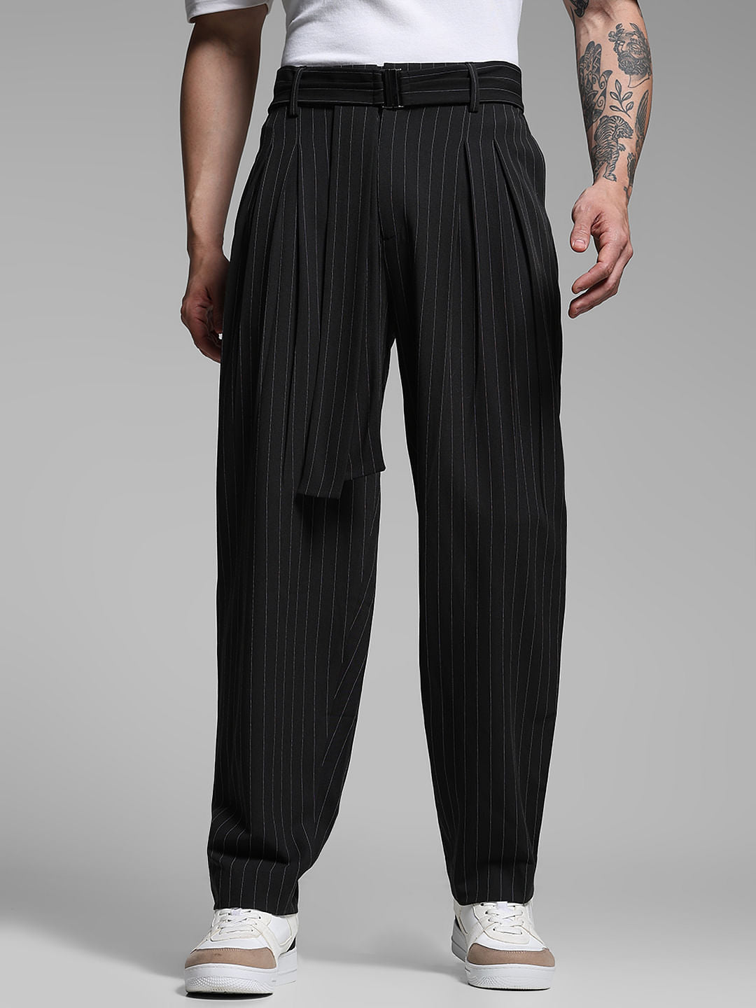 Black Waist Tie Up Striped Pants