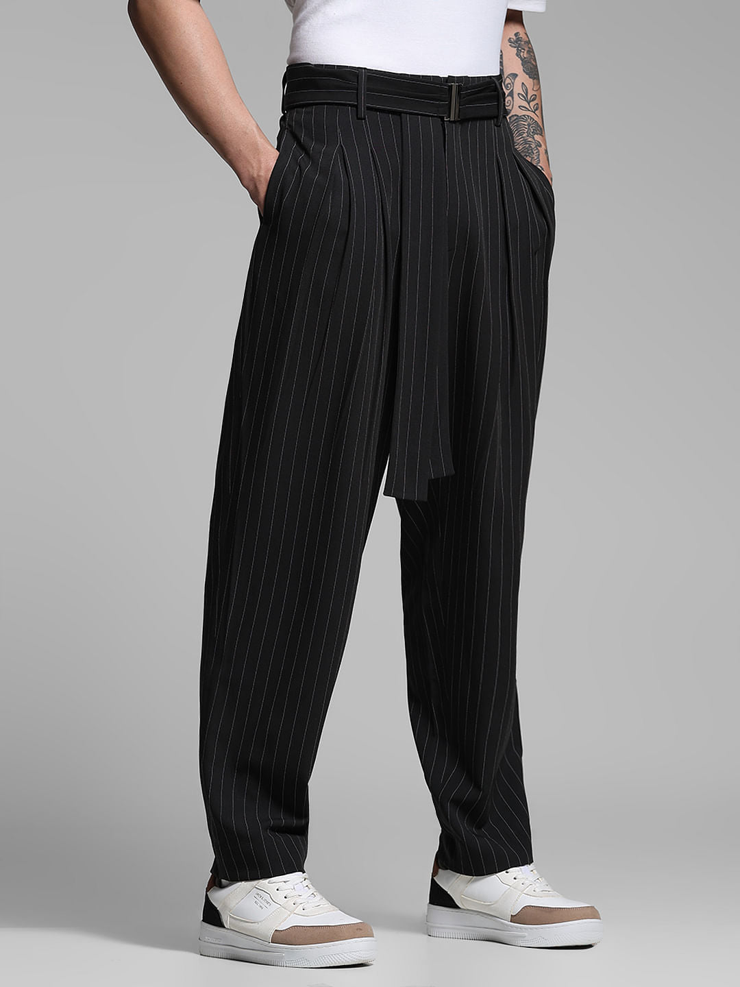 Black Waist Tie Up Striped Pants