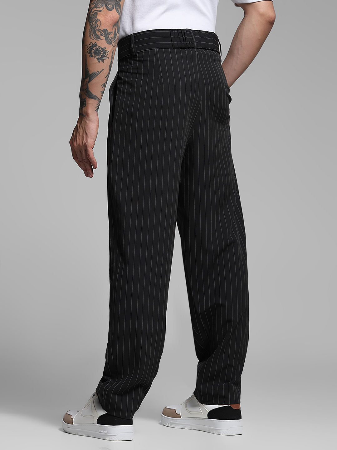 Black Waist Tie Up Striped Pants