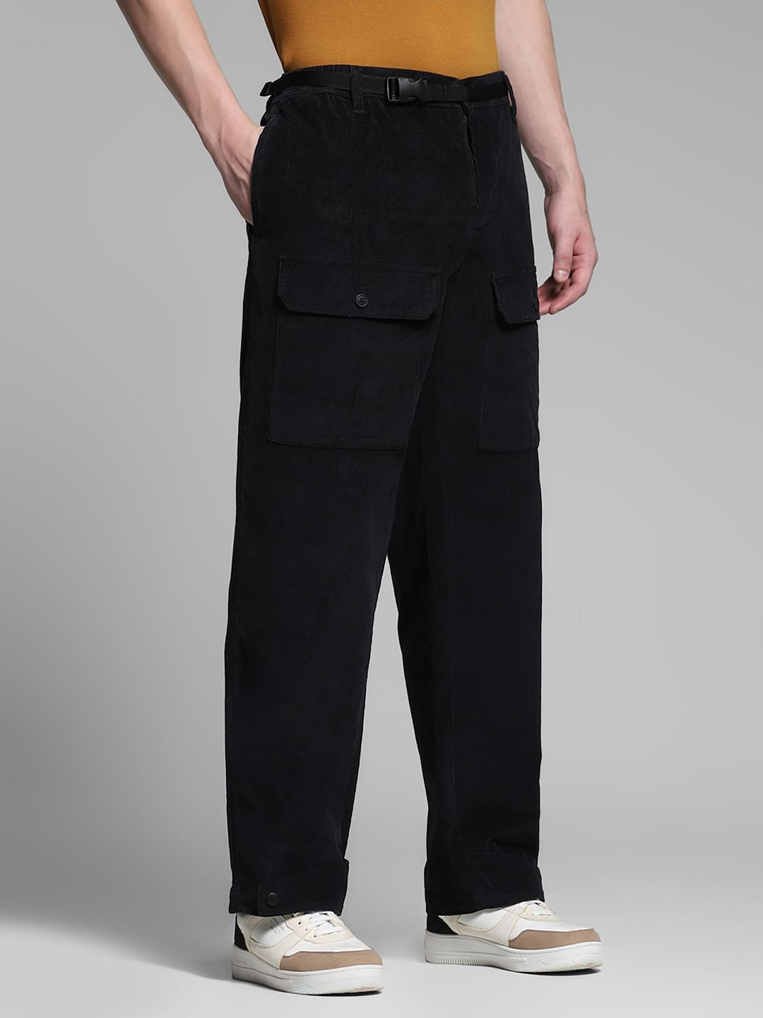 Black Mid Rise Loose Fit Pants