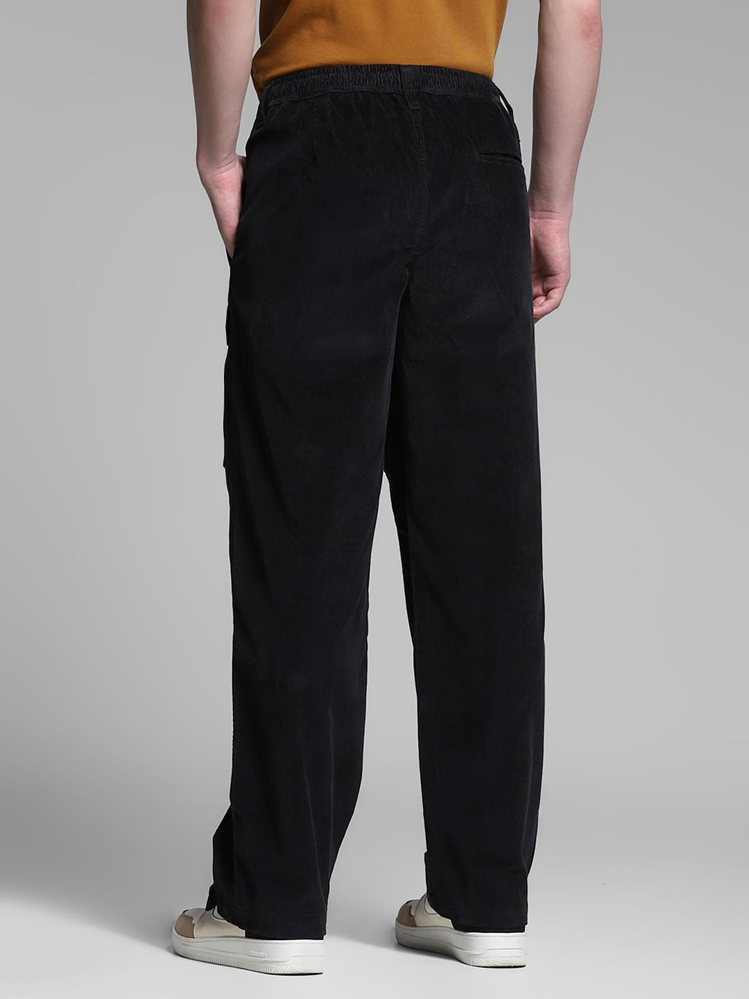 Black Mid Rise Loose Fit Pants
