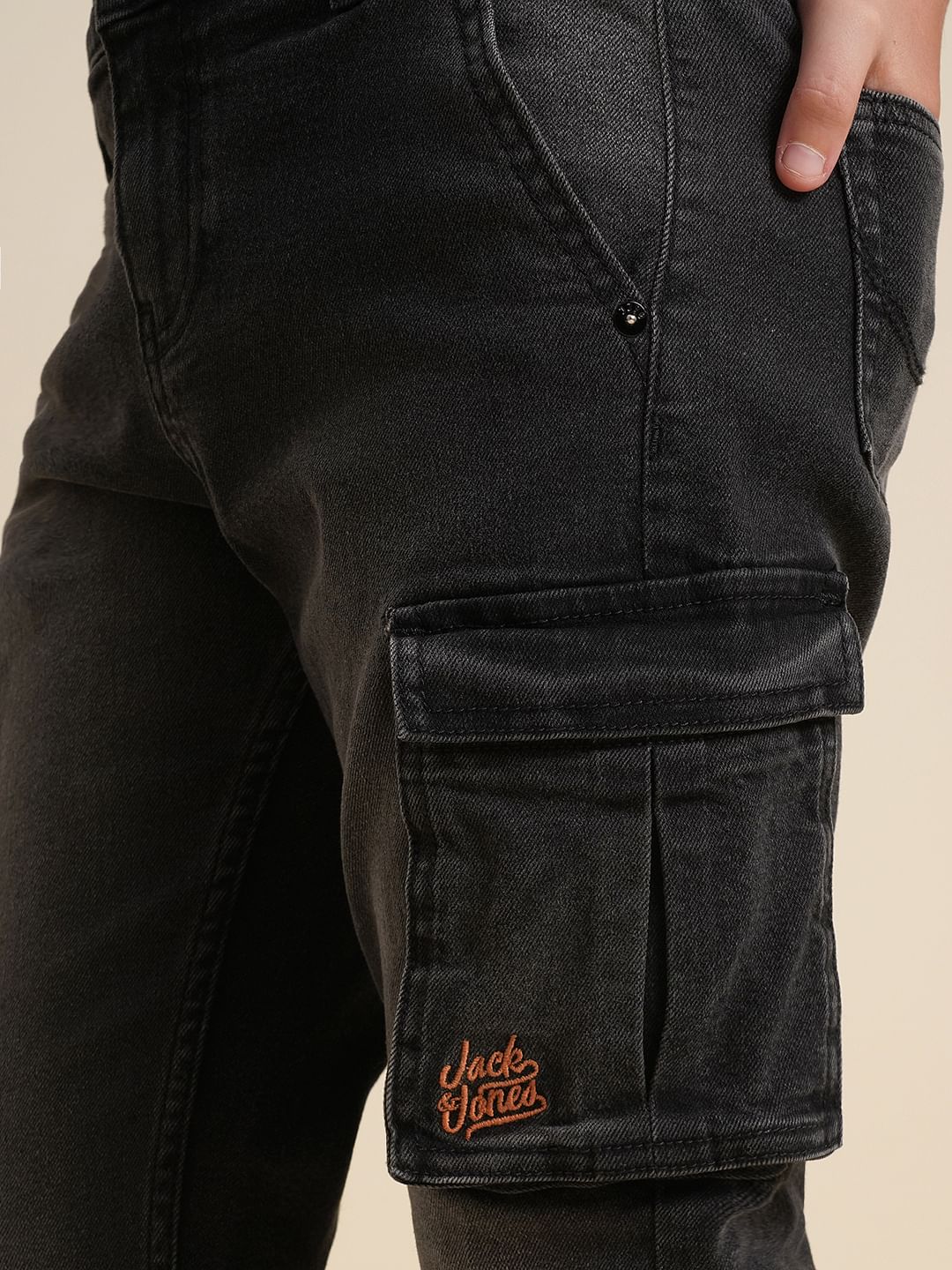 Boys Black Mid Rise Loose Fit Jeans