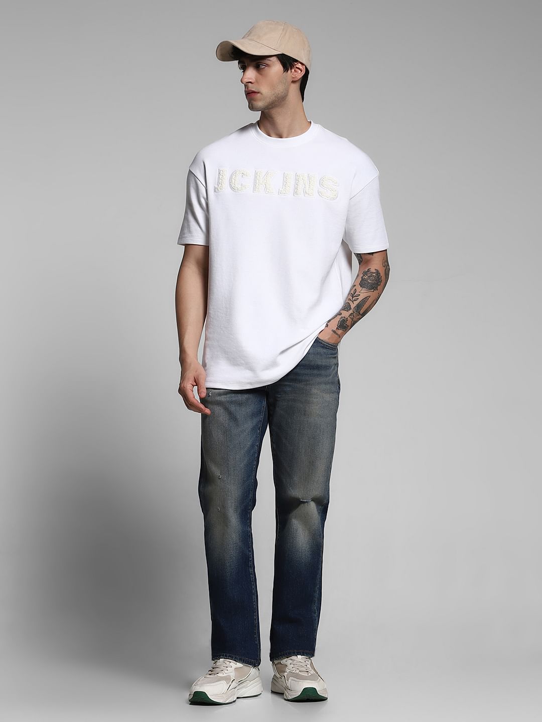 Mildly Distressed Clark Regular Fit Jeans