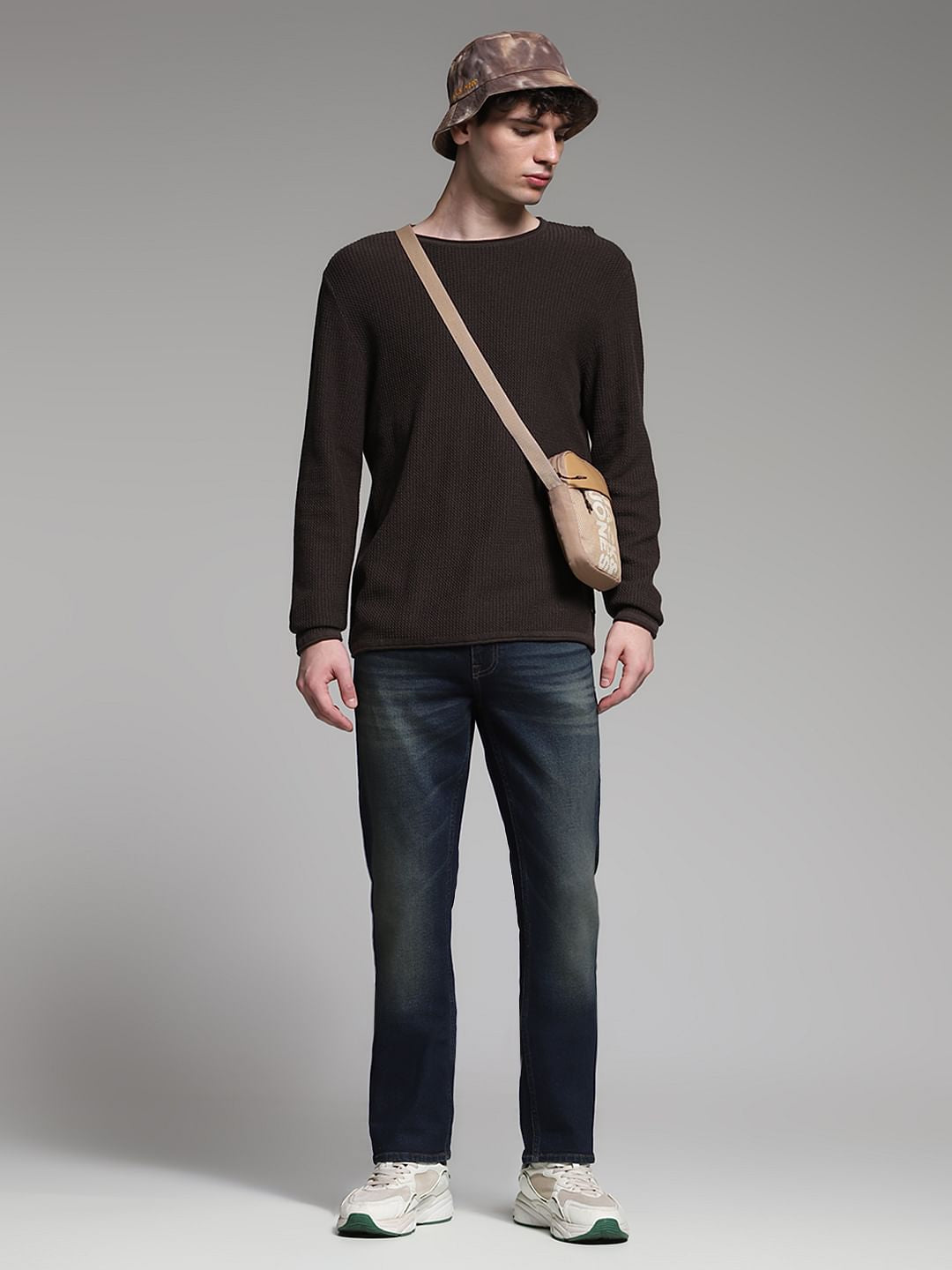 Dark Blue Low Rise Clark Regular Fit Jeans