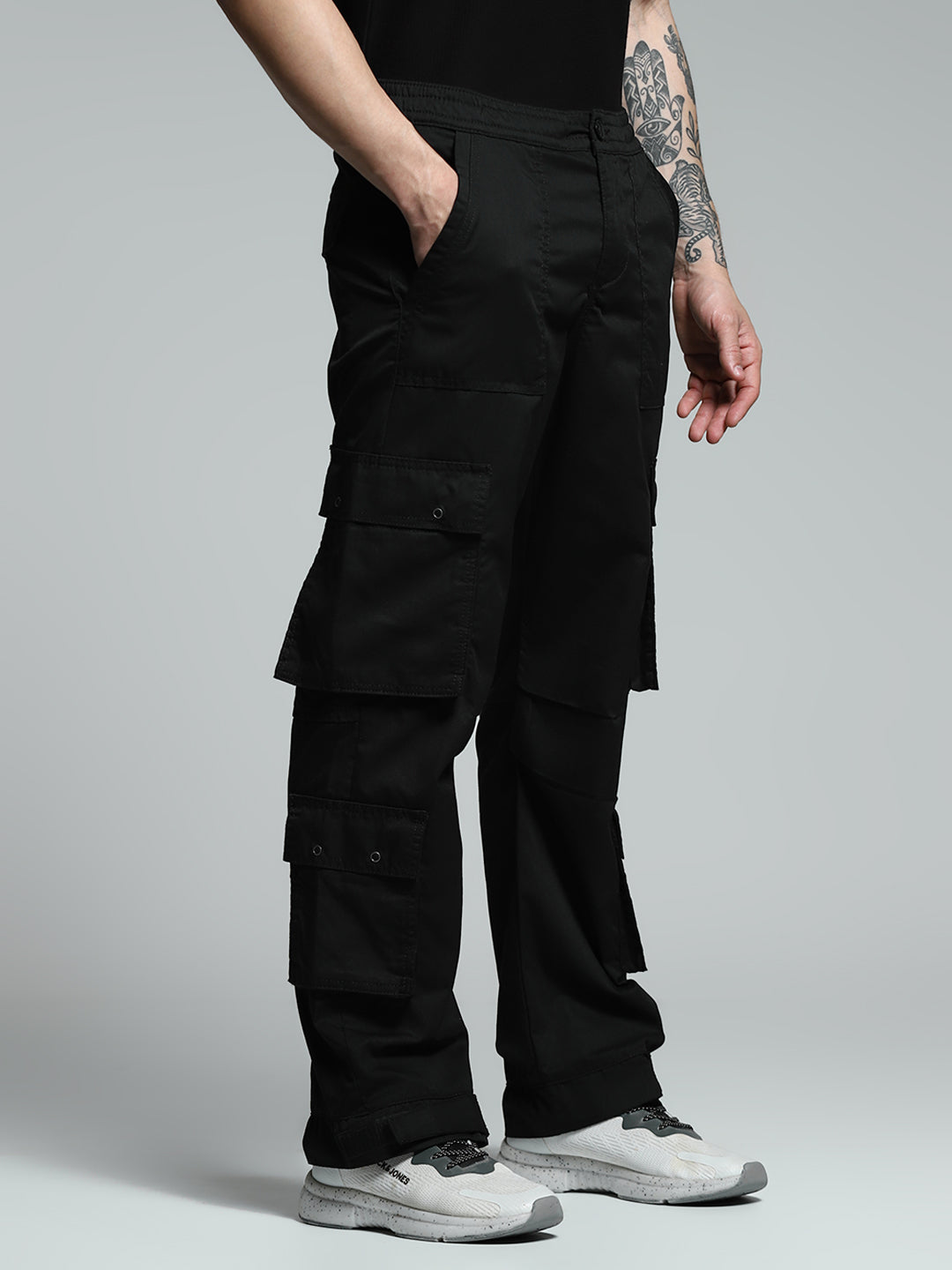 Black Mid Rise Cargo Pants