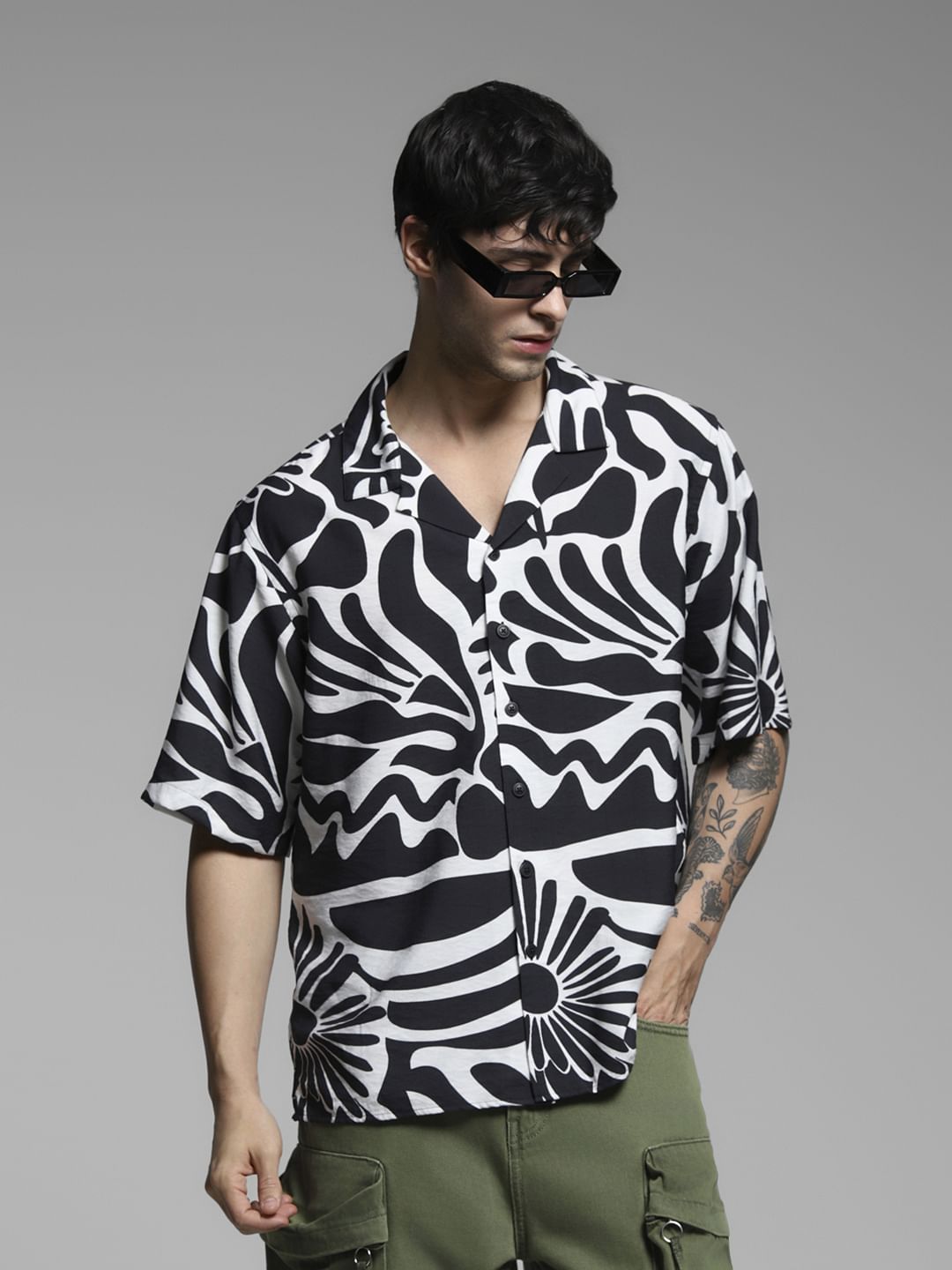 Black Abstract Print Oversized Shirt