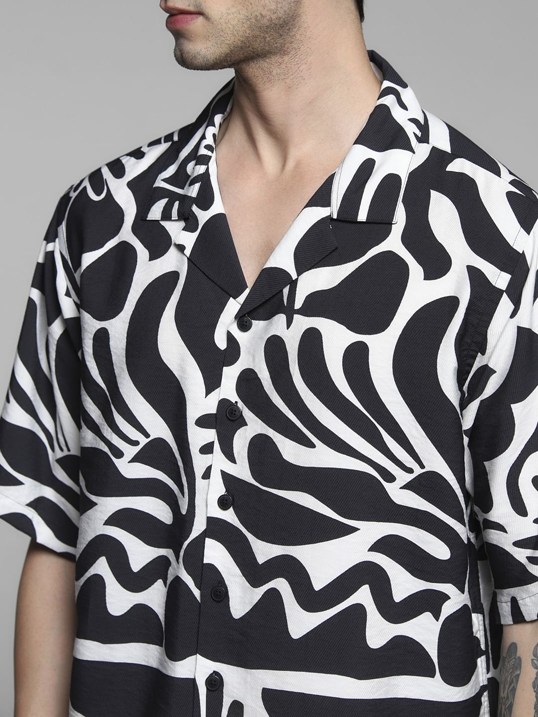 Black Abstract Print Oversized Shirt