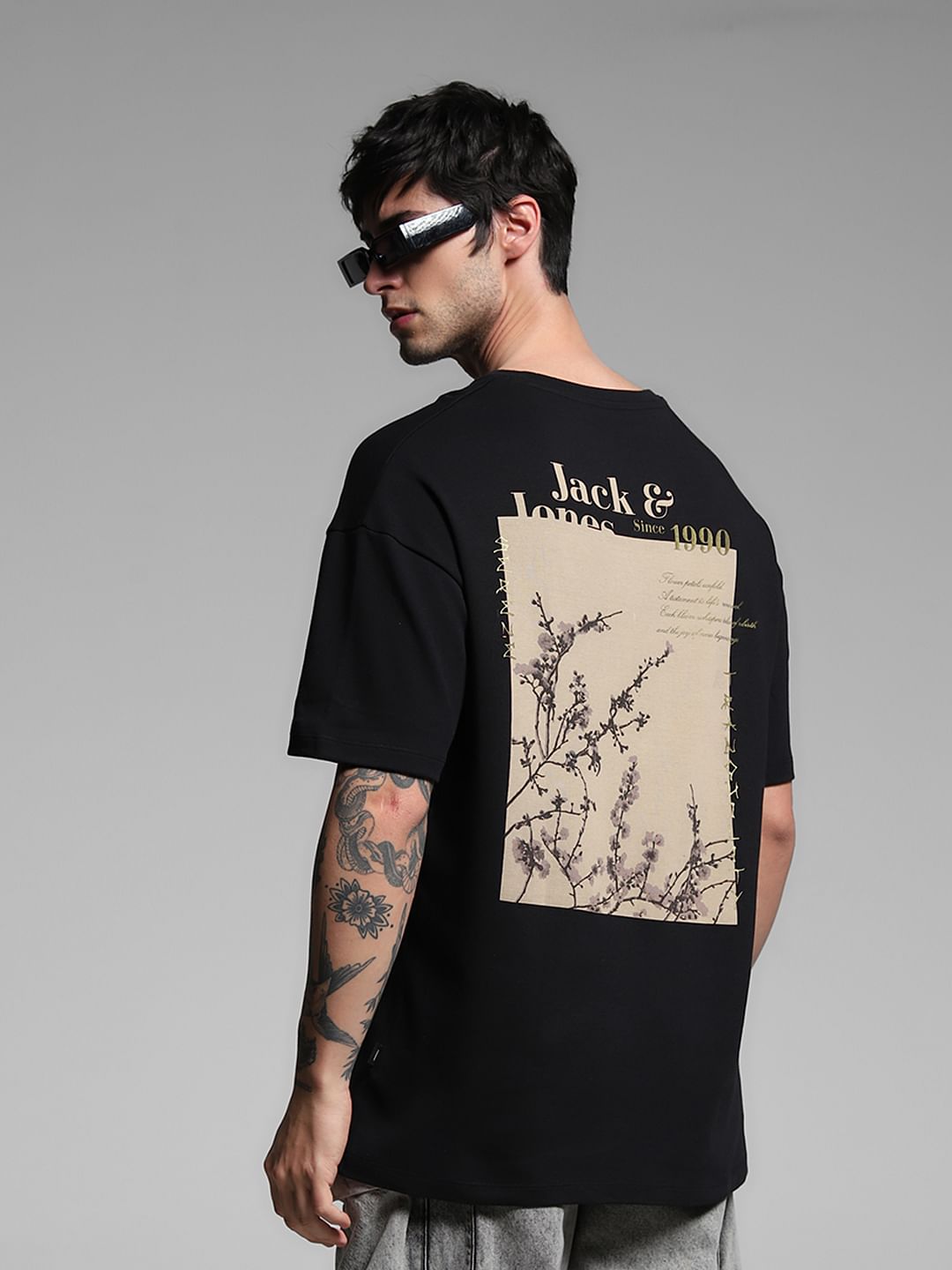 Black Graphic Print Crew Neck T-Shirt