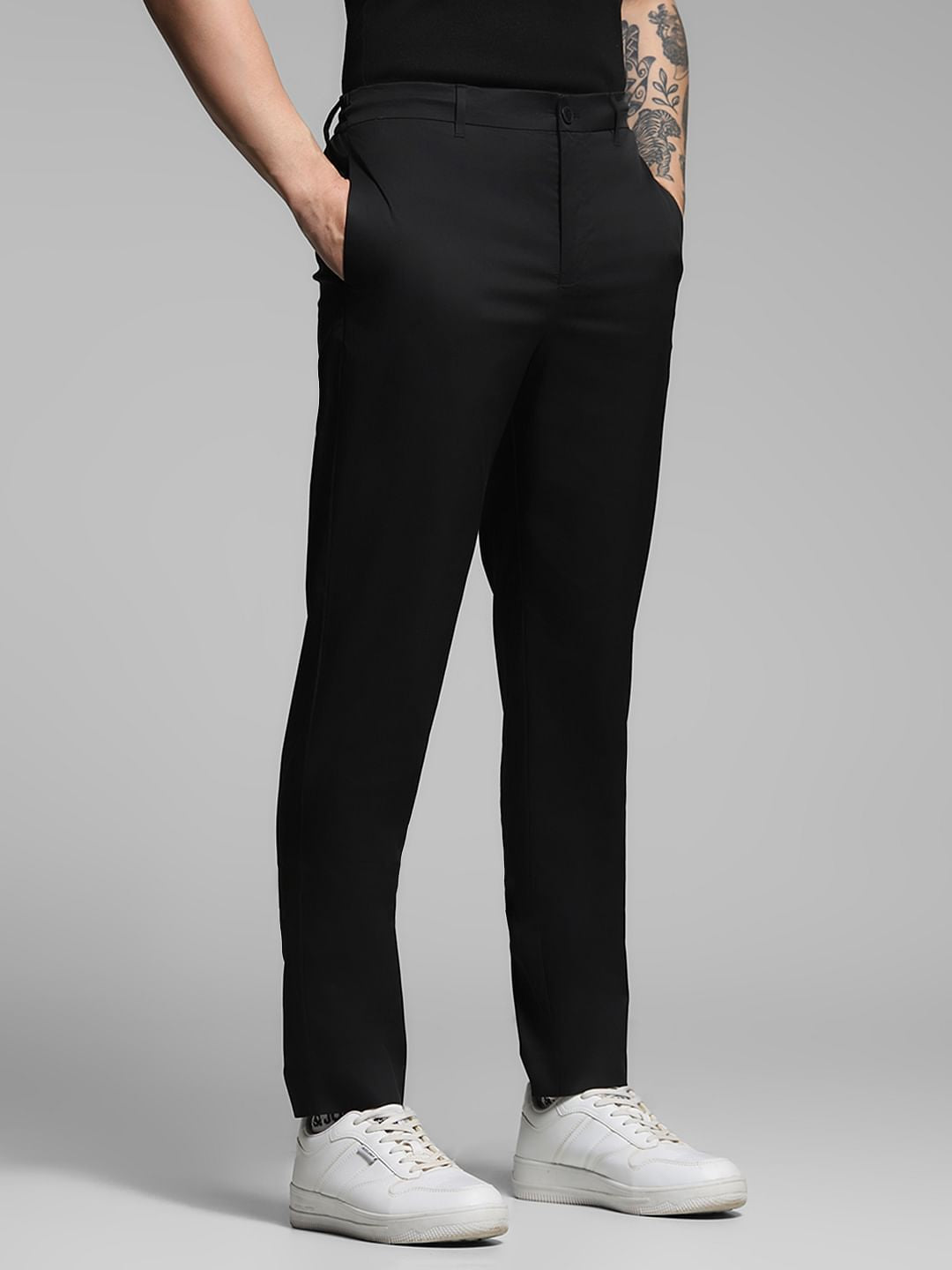 Black Mid Rise Slim Fit Pants